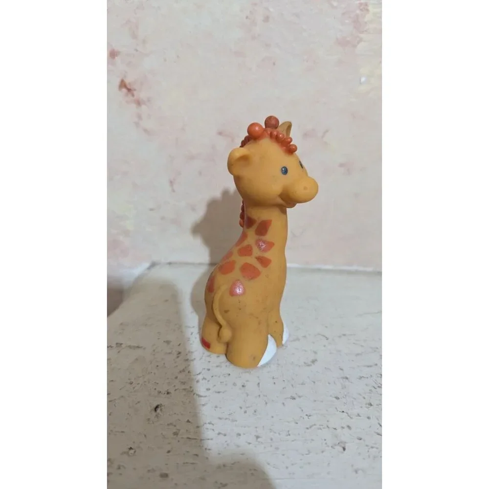 Fisher‎ Price Vintage Giraffe Figurine Rubber Toy 4 Inches Tall zoo Noah's  Ark